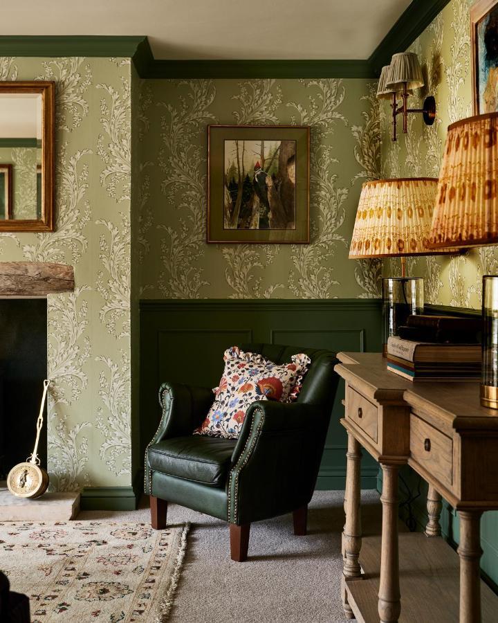Townhouse Suites- Abbey Row Malmesbury Eksteriør bilde