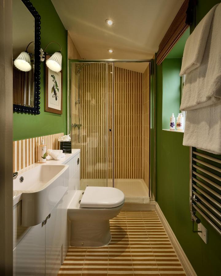 Townhouse Suites- Abbey Row Malmesbury Eksteriør bilde