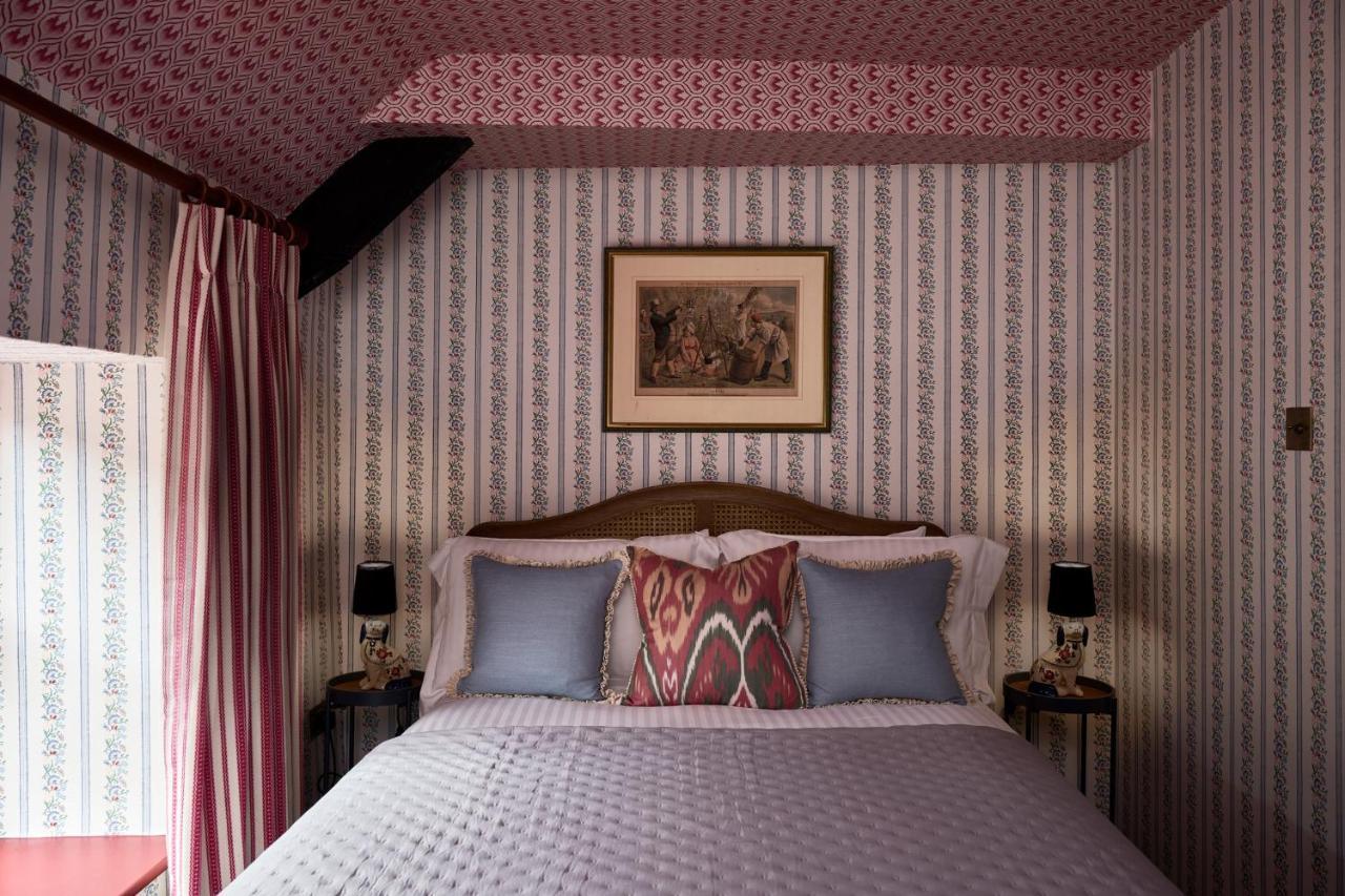 Townhouse Suites- Abbey Row Malmesbury Eksteriør bilde