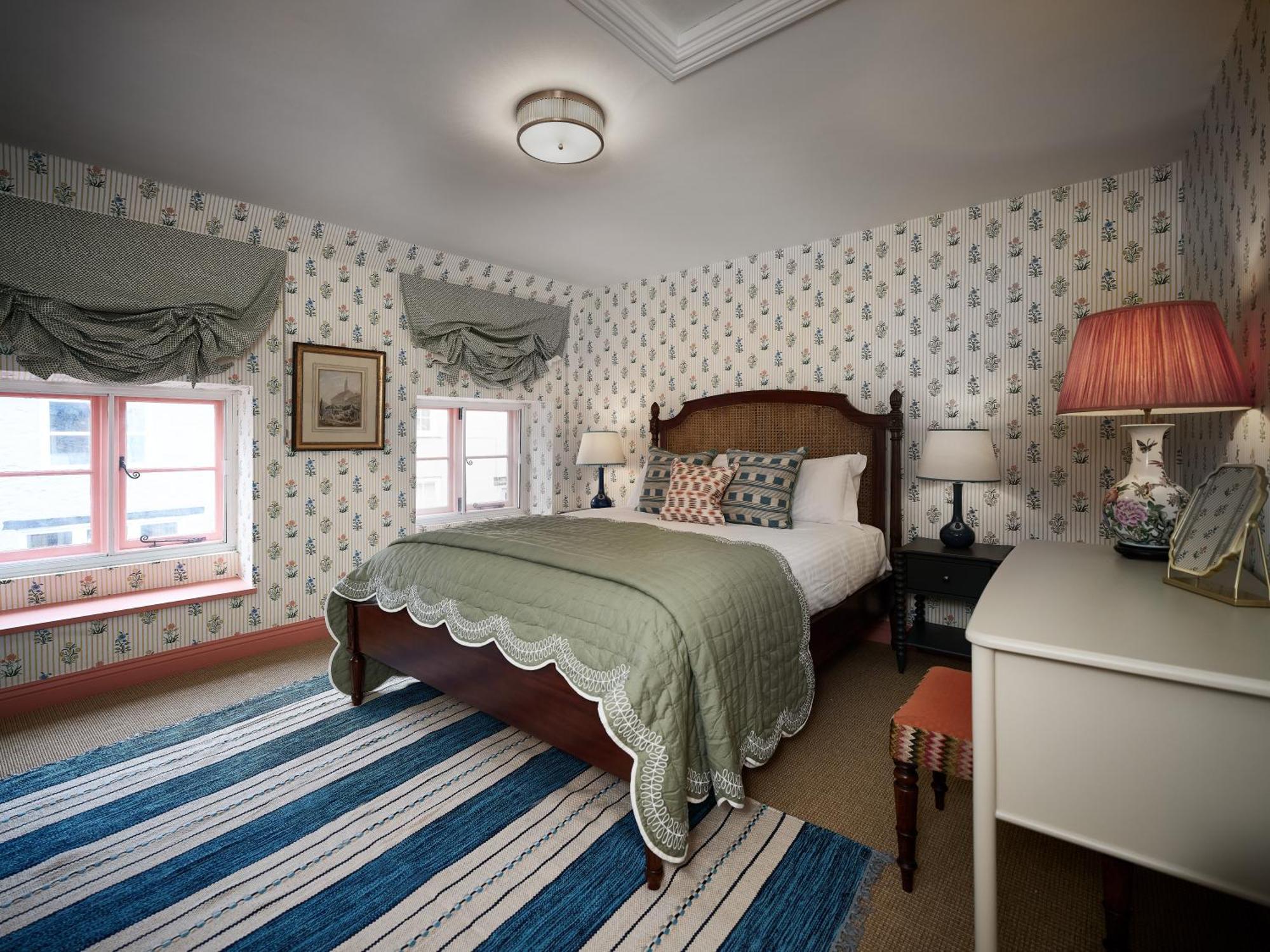Townhouse Suites- Abbey Row Malmesbury Eksteriør bilde